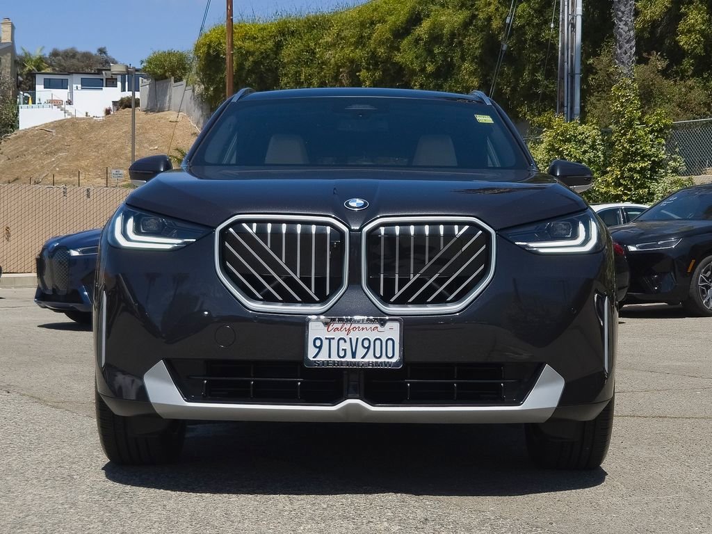 Used 2025 Dark Graphite Metallic BMW 30 xDrive image 3