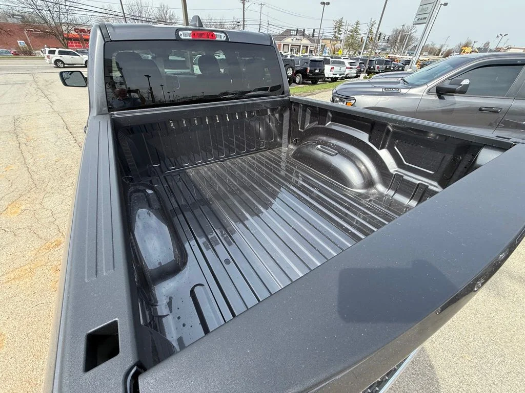 New 2026 Granite Crystal Metallic Clear-Coat Exterior Paint RAM Big Horn/Lone Star image 8