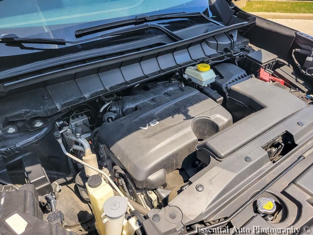 Used 2022 Deep Ocean Blue Nissan S image 23