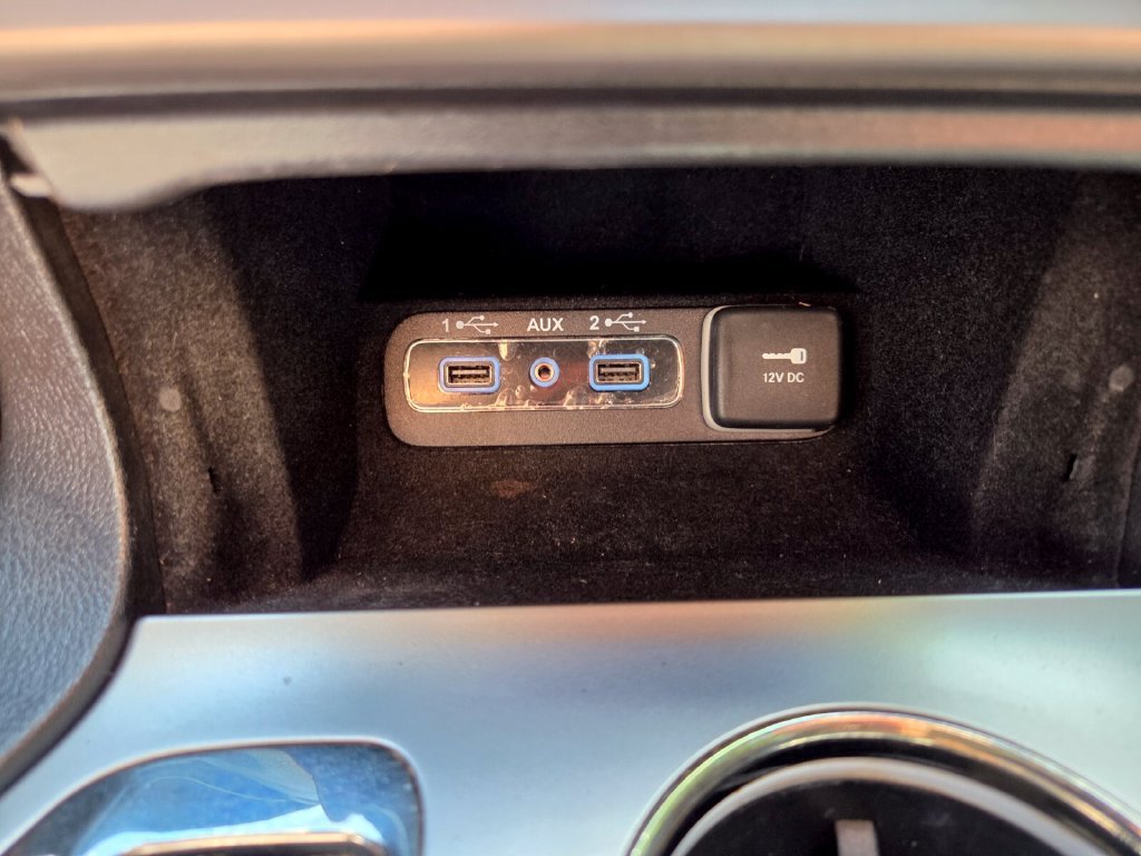 Used 2018 Red Jeep High Altitude image 31