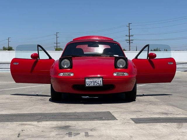 Used 1992 Classic Red Mazda Base image 28