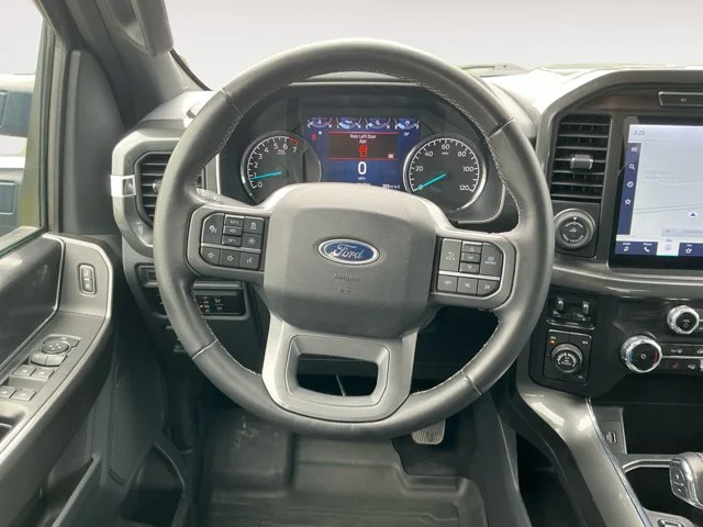 Used 2023 Atlas Blue Metallic Ford XLT image 12