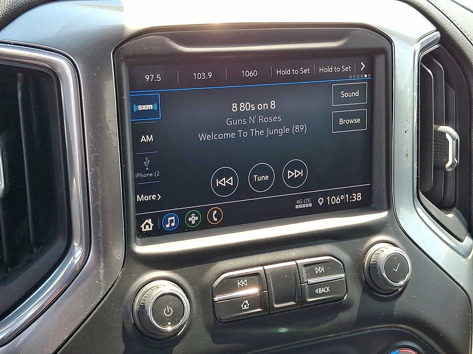 Used 2021 MOSAIC BLACK METALLIC Chevrolet RST image 16