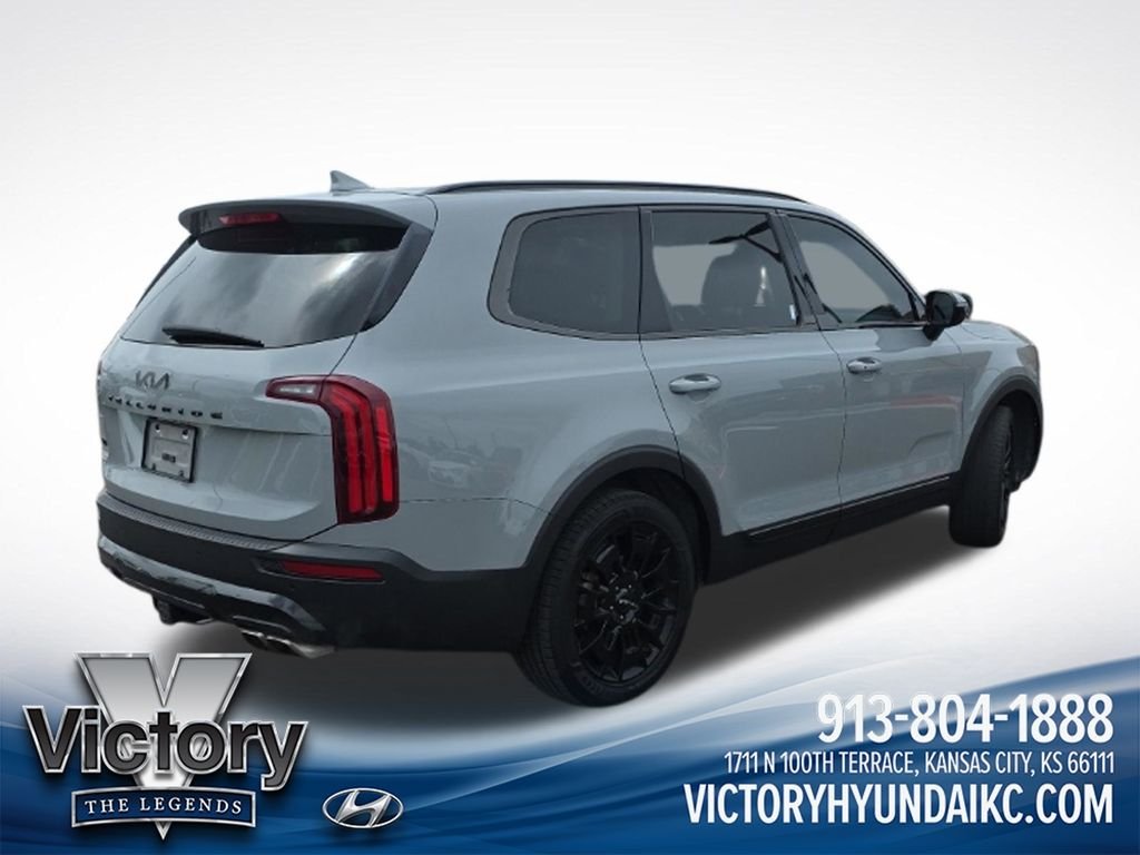 Used 2022 Gray Kia SX image 5