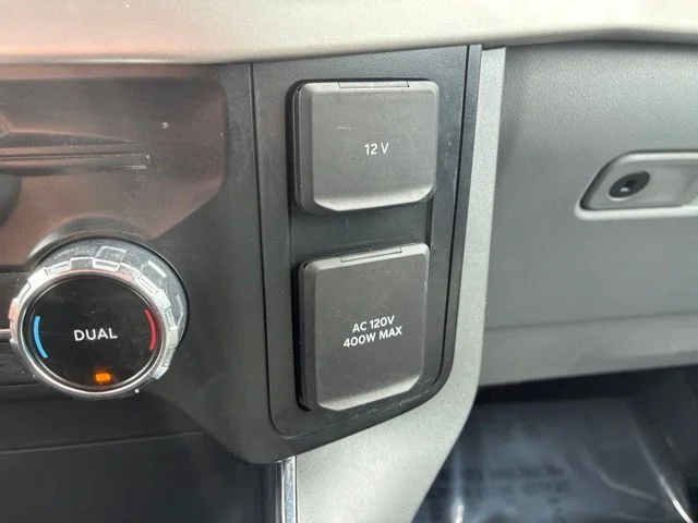 Used 2022 Oxford White Ford XLT image 42