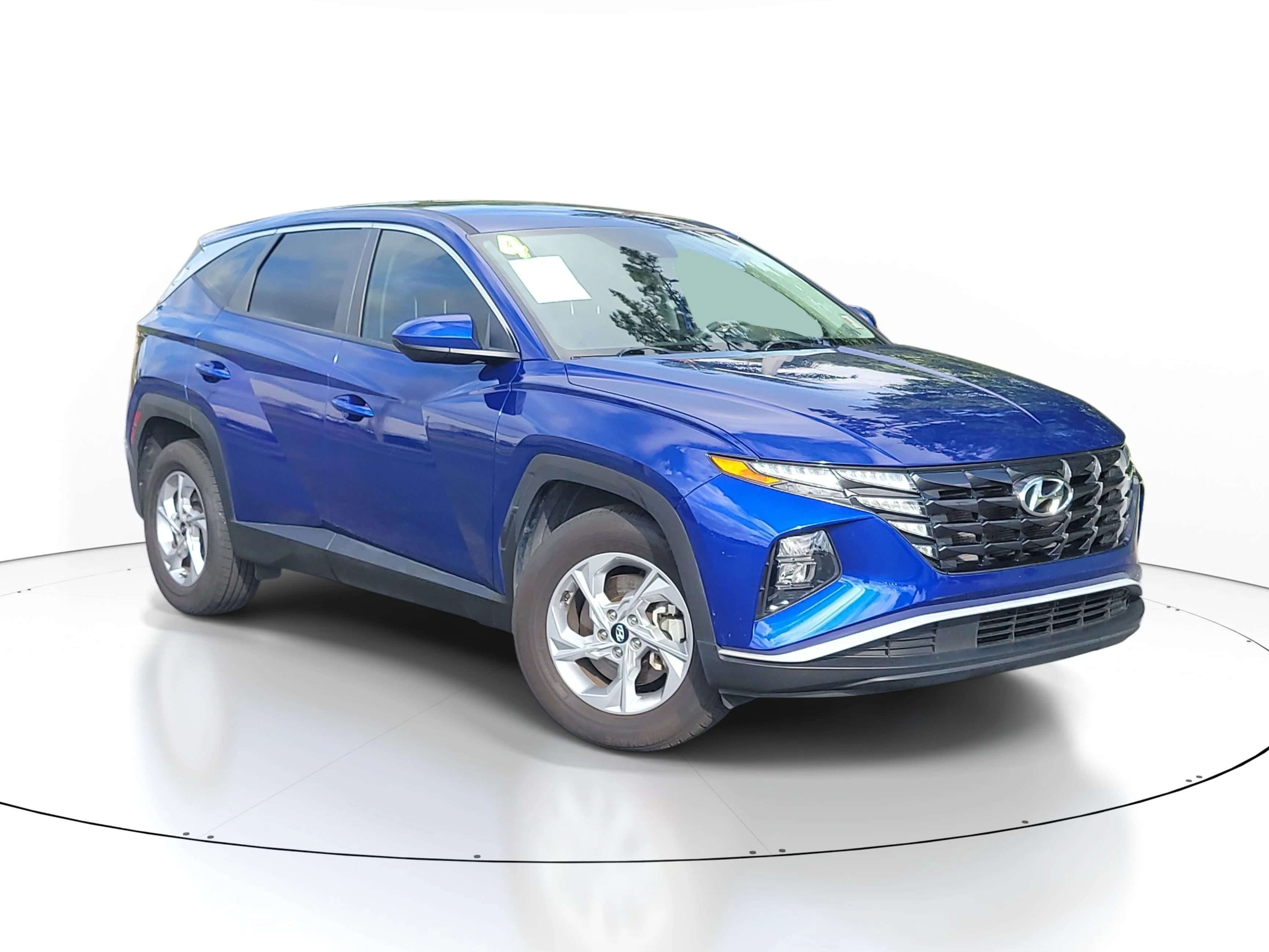 Used 2024 Intense Blue Hyundai SE image 1