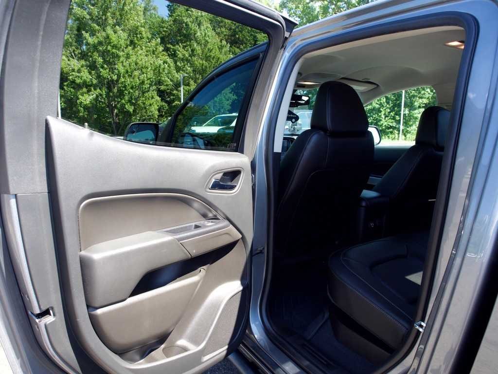 2020 Chevrolet Colorado ZR2 - Photo 13