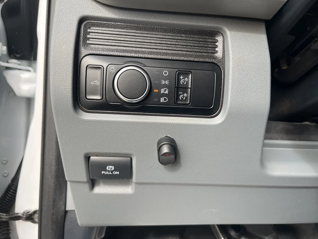 Used 2024 White Ford XL image 16