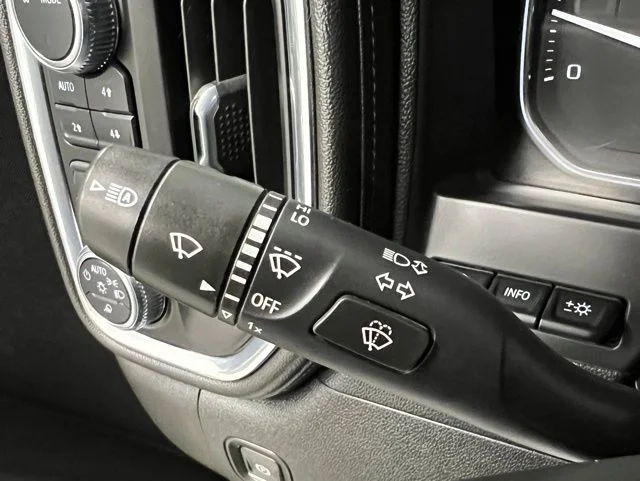 Used 2021 Black GMC Denali image 29