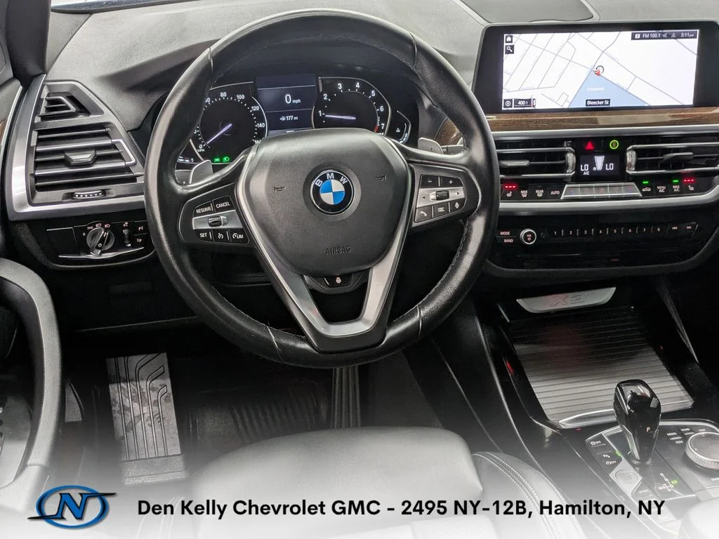 Used 2022 Blue BMW xDrive30i image 4