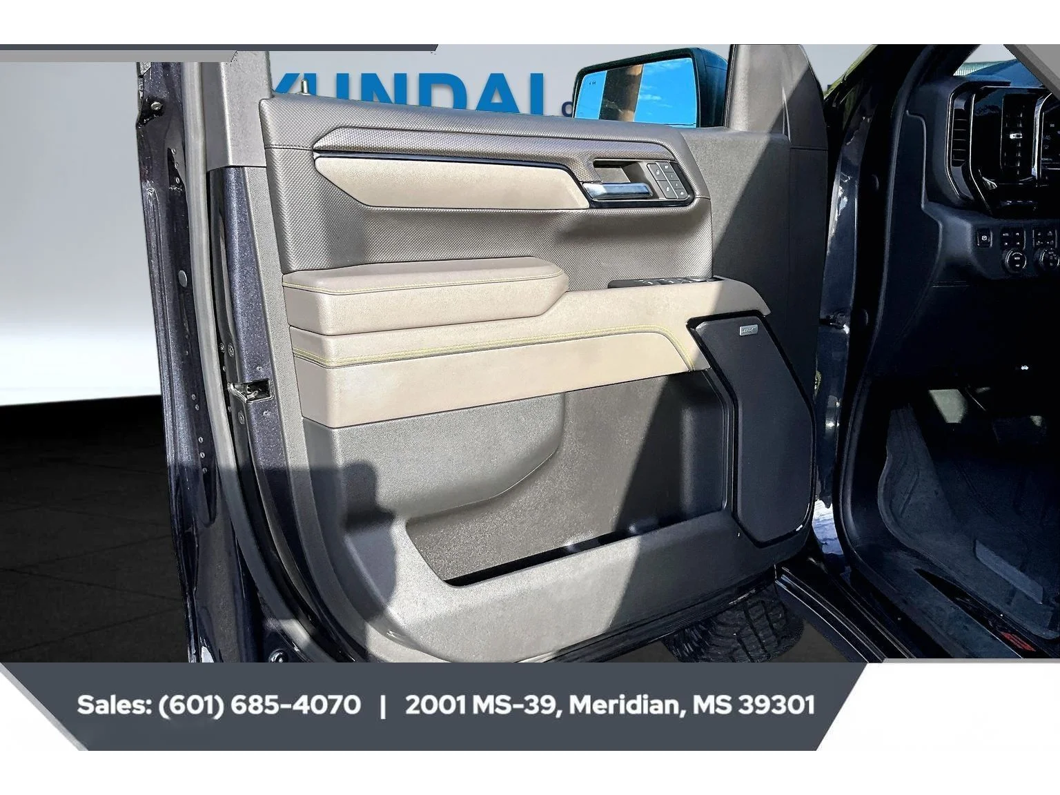 Used 2023 DARK ASH METALLIC Chevrolet ZR2 image 17