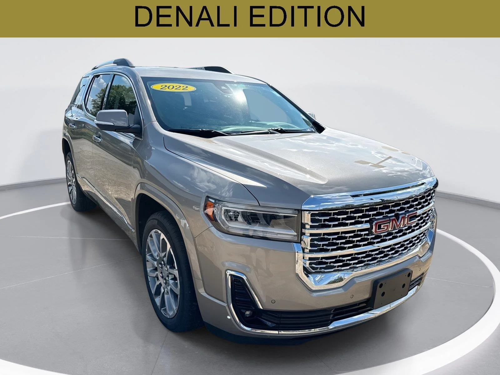 2022 GMC Acadia Denali