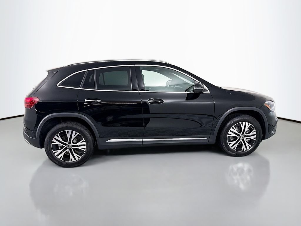 Used 2026 Black Mercedes-Benz GLA 250 image 8