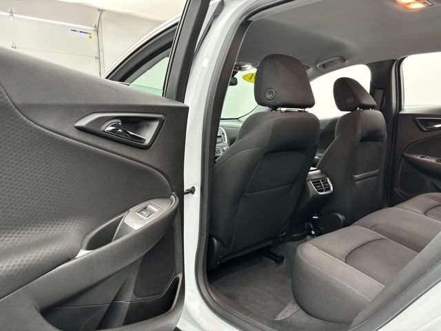 Used 2024 Summit White Chevrolet LT image 35