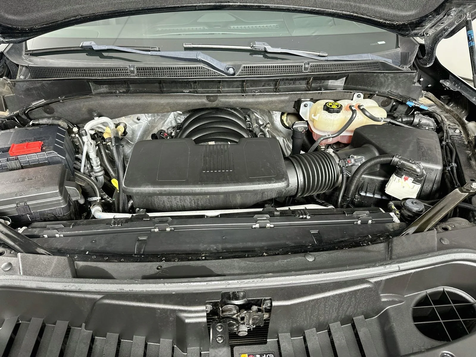 Used 2023 Onyx Black GMC Denali image 34