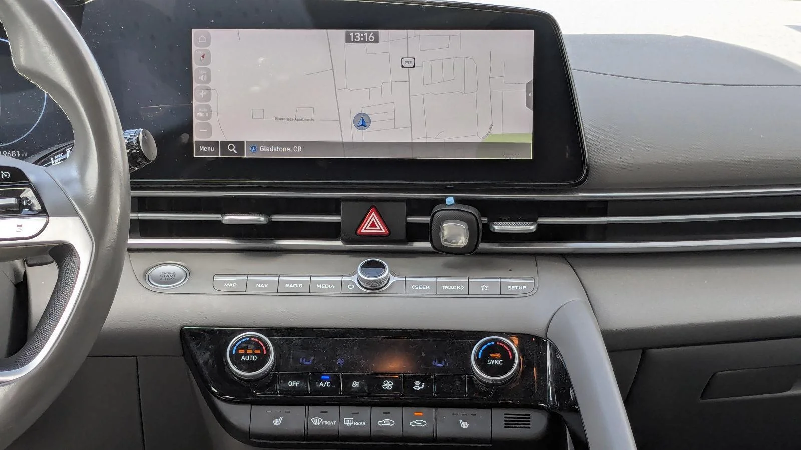Used 2023 Intense Blue Hyundai SEL image 7