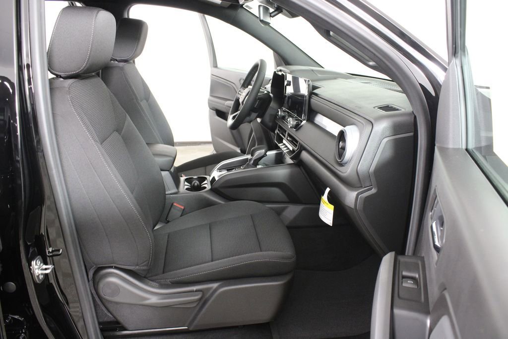 2026 Chevrolet Colorado LT - Photo 16