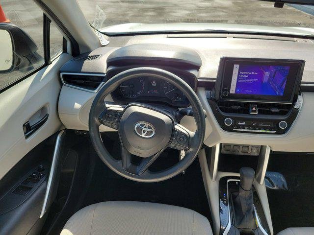 Certified Used 2023 WIND CHILL PEARL Toyota  image 15