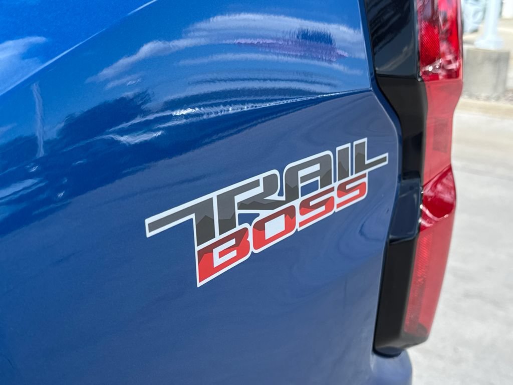 2024 Chevrolet Colorado Trail Boss - Photo 13