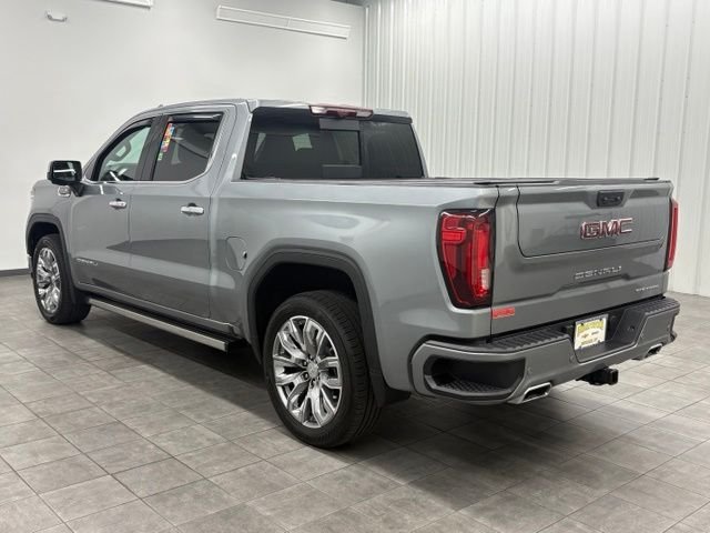 Used 2025 Silver GMC Denali image 4