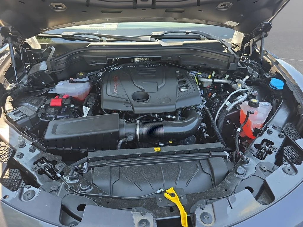 2026 Alfa Romeo Stelvio Base - Photo 28