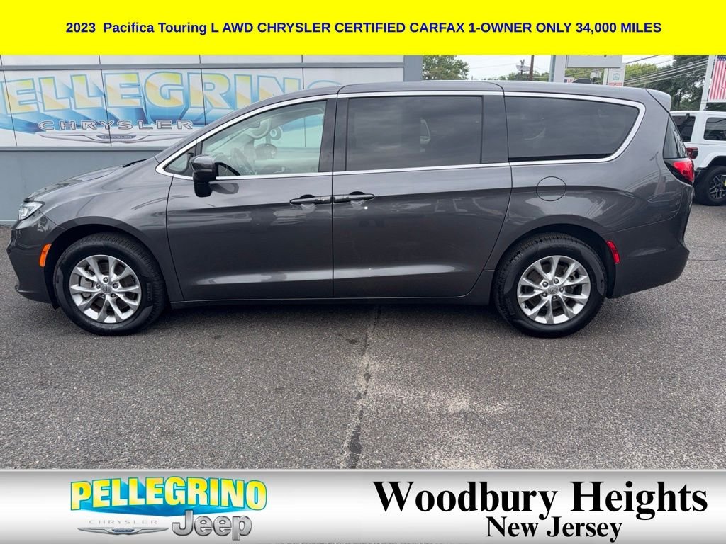 2023 Chrysler Pacifica