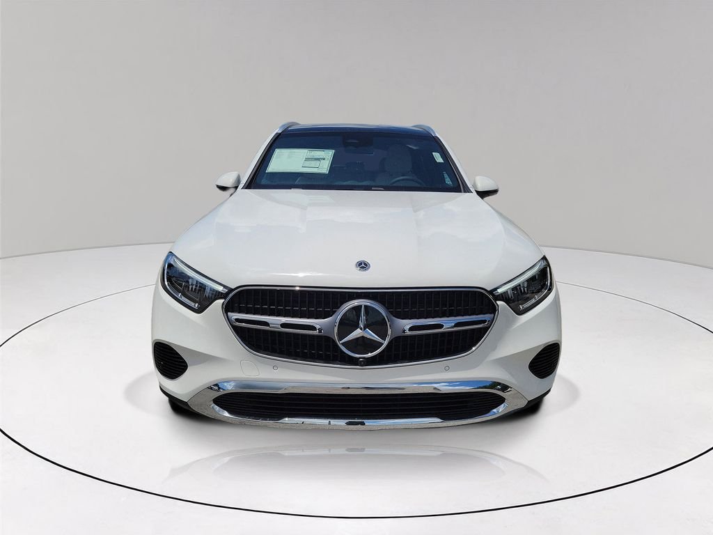 New 2026 White Mercedes-Benz GLC 300 image 2