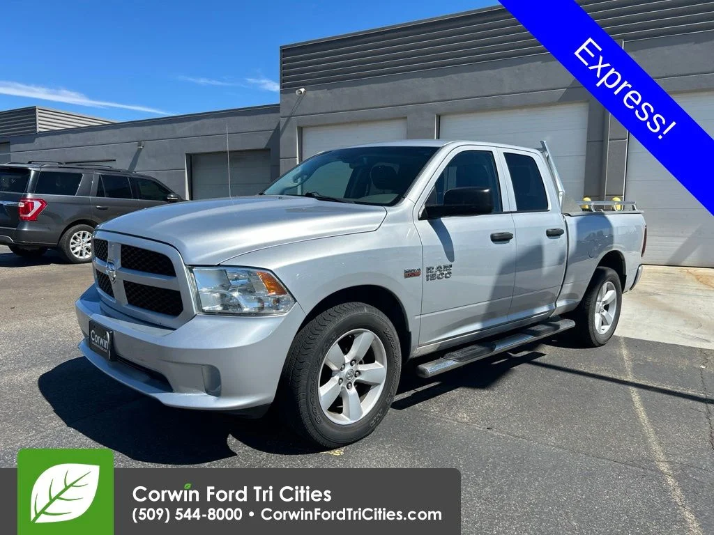 Used 2014 Silver Ram Express image 3