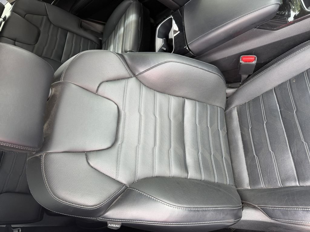 Used 2024 White Kia SX-Prestige image 14