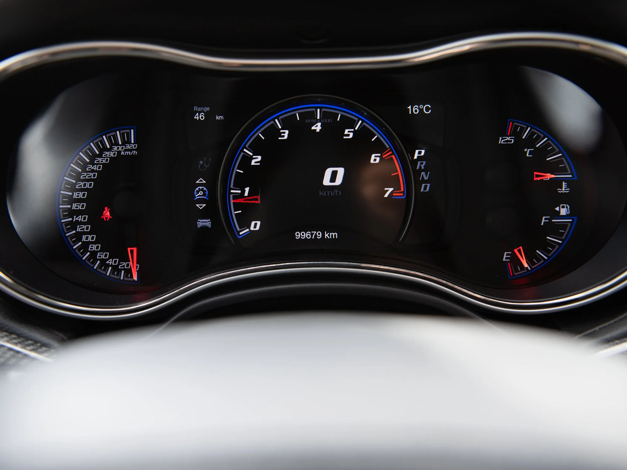 Used 2018 White Jeep Trackhawk * No Accidents | 707 HP | V8 Supercharged | Brembo | Trailer Tow | Heated/Vented Seats image 6