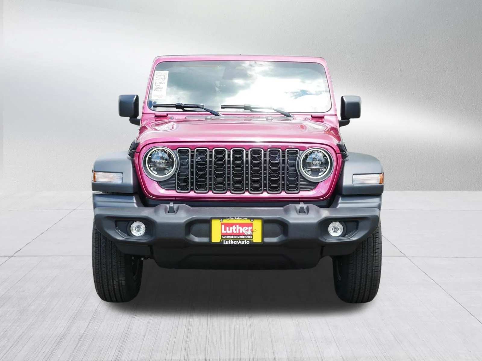New 2026 Tuscadero Pearl-Coat Exterior Paint Jeep Sport S image 2