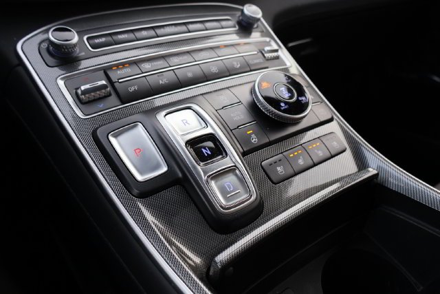 Used 2023 White Hyundai Limited image 17