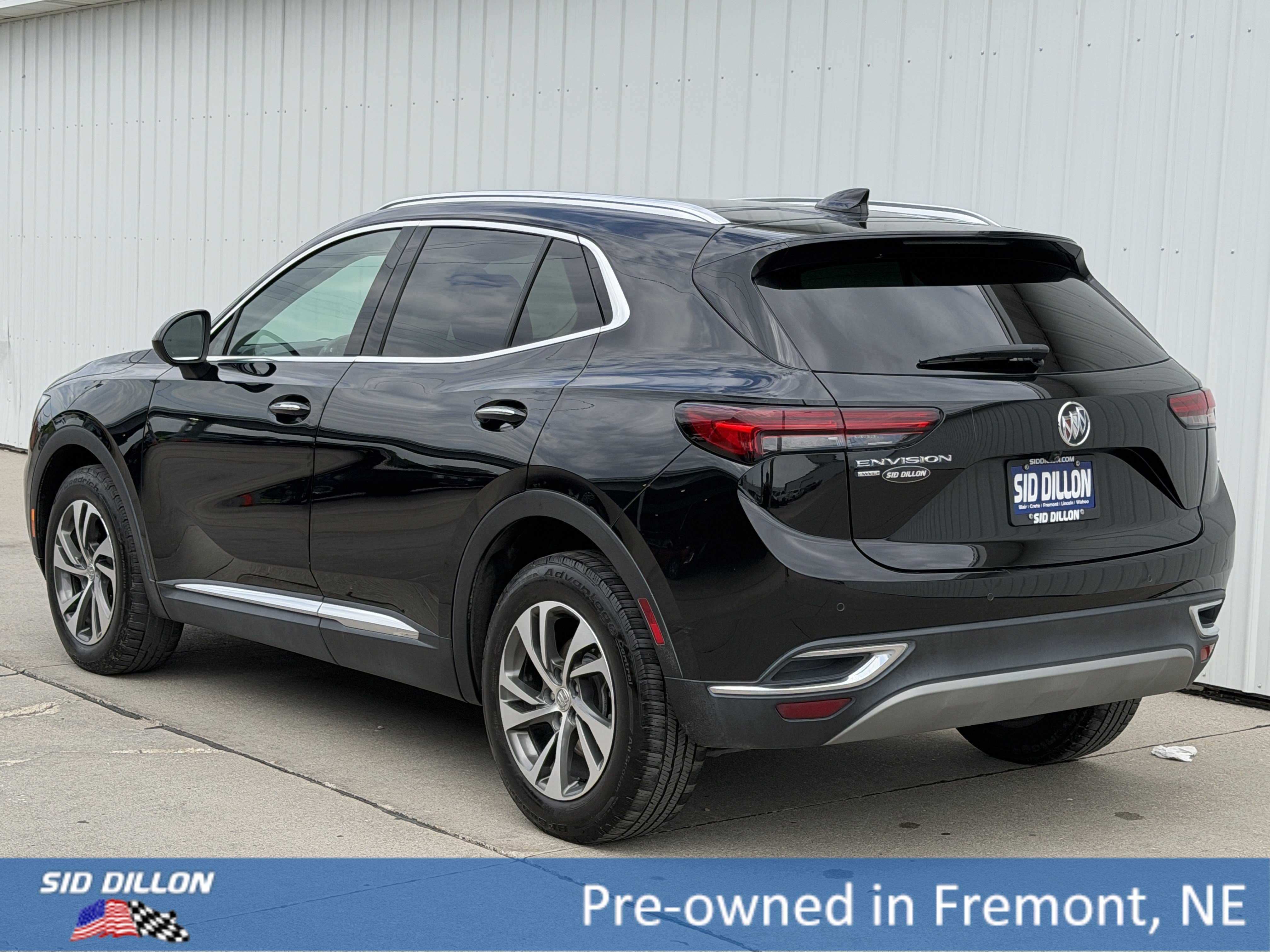 Used 2022 Ebony Twilight Metallic Buick Essence image 7