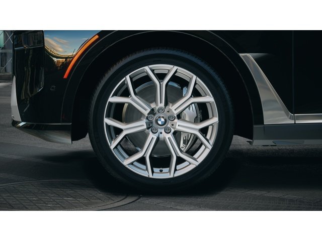 New 2027 Black Sapphire Metallic BMW xDrive40i image 7