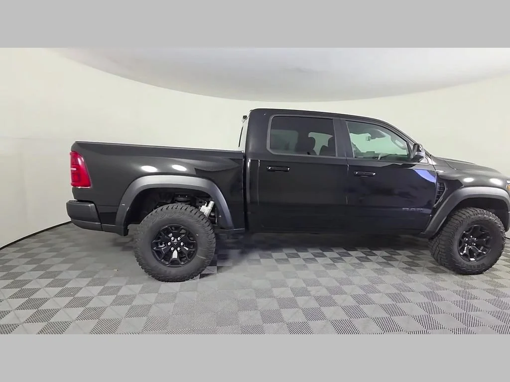 New 2026 Diamond Black Crystal Pearl-Coat Exterior Paint RAM RHO image 26