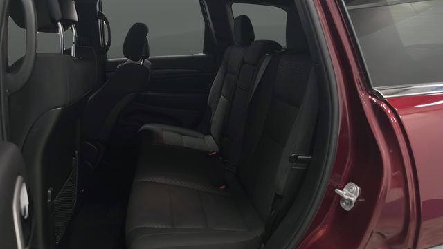 Used 2019 Velvet Red Pearlcoat Jeep Laredo E image 22