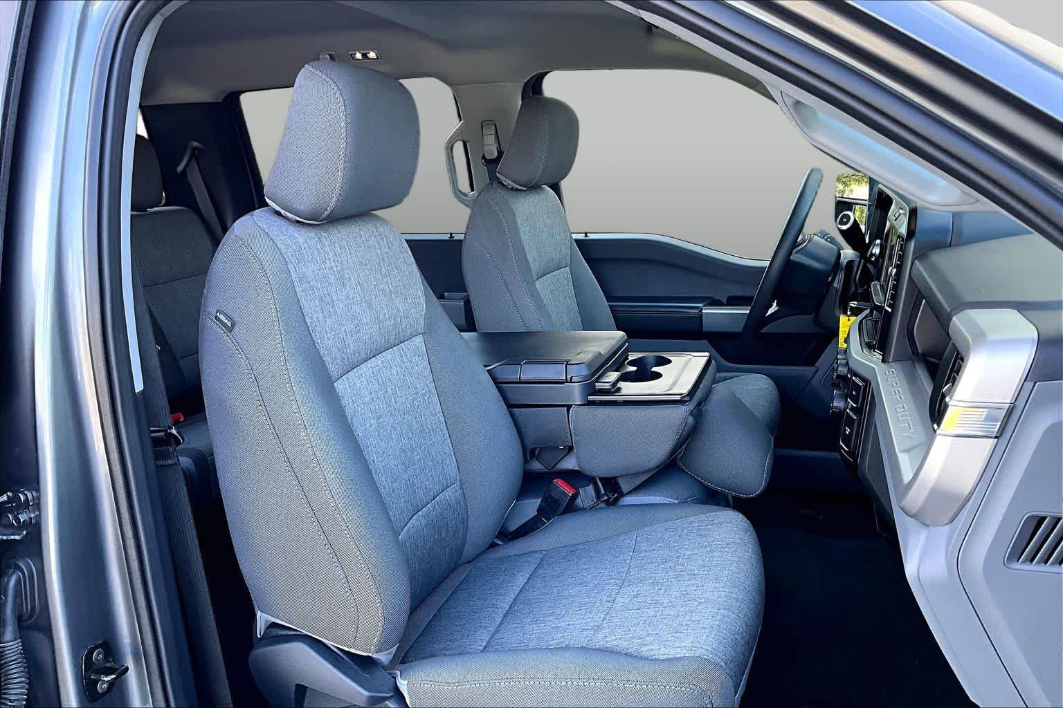 Used 2025 Carbonized Gray Ford XL image 8