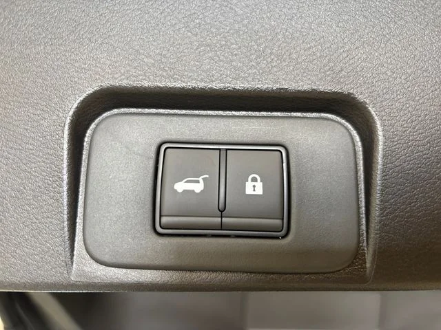 New 2026 White Nissan SV image 18