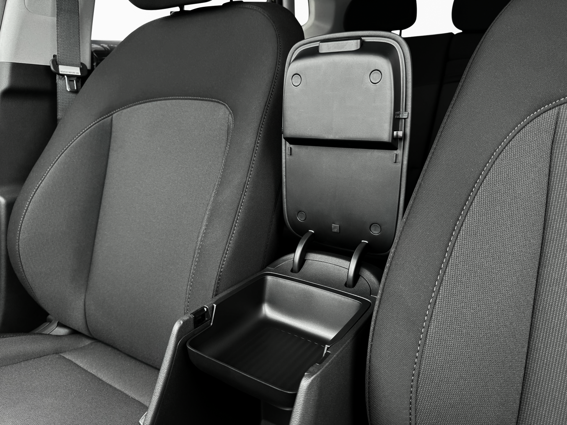2025 Hyundai Kona EV SEL - Photo 45