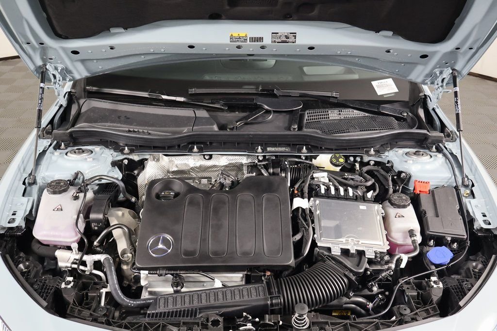 New 2027 Liquid Crystal Green Mercedes-Benz CLA 220 image 9