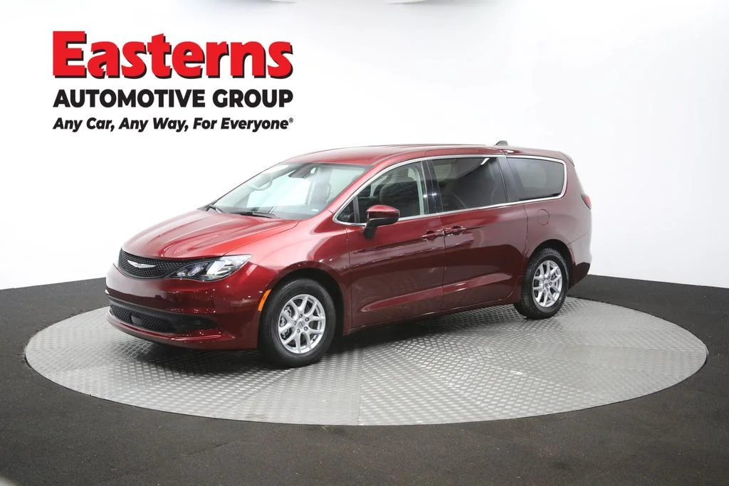 Used 2023 Red Chrysler LX image 56