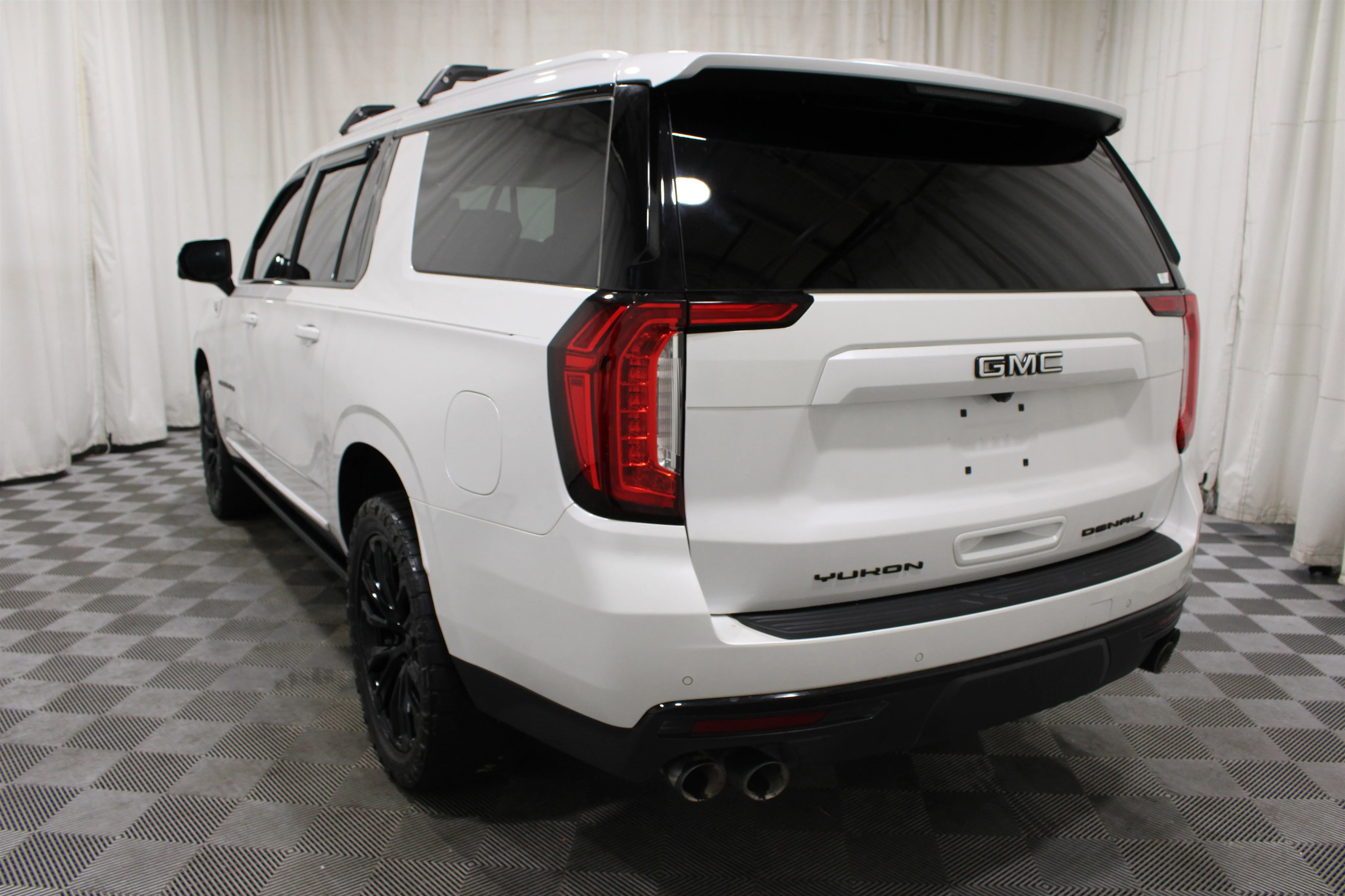 2023 GMC Yukon XL Denali - Photo 33