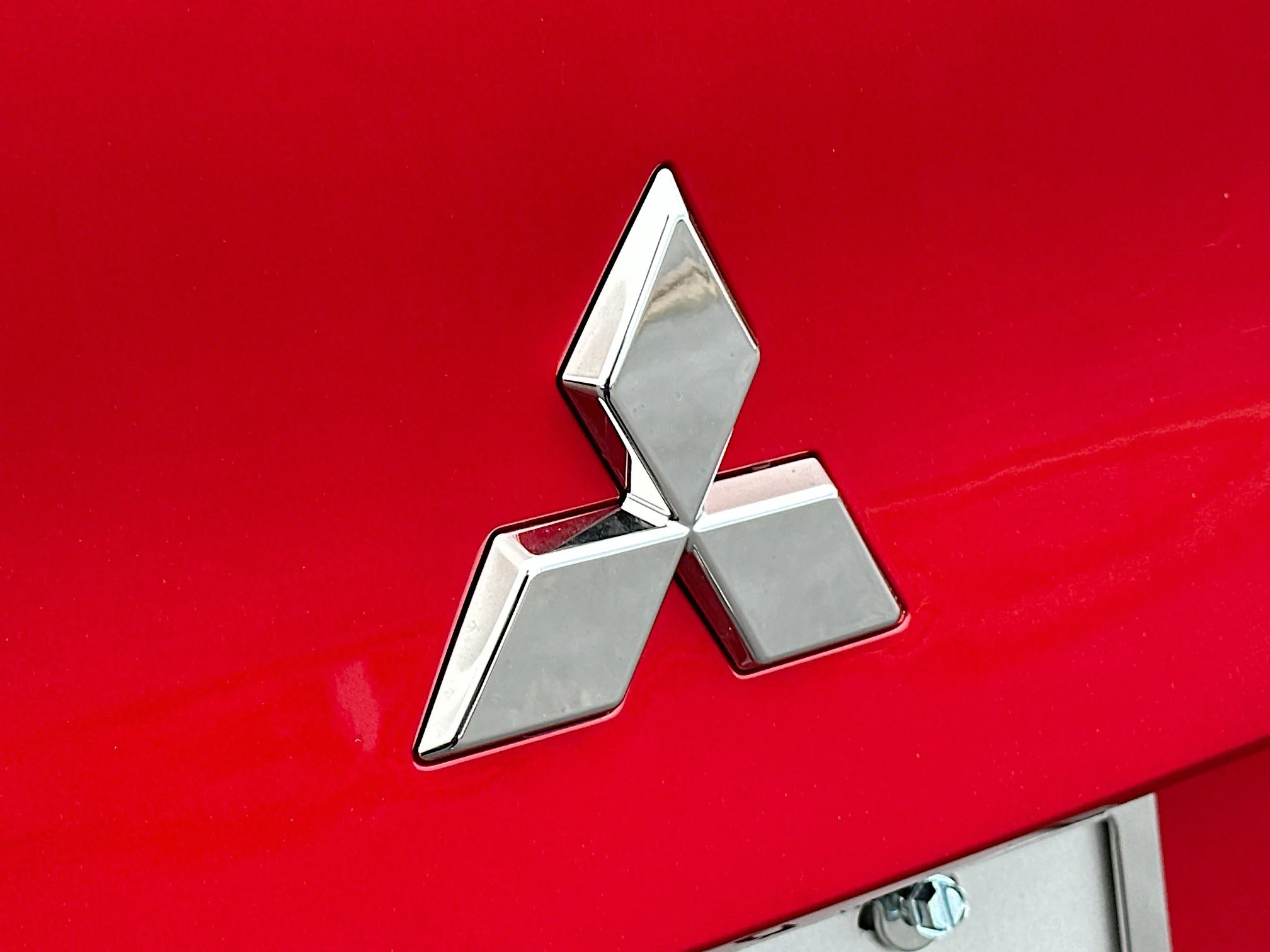New 2026 Red Diamond Mitsubishi SE image 20