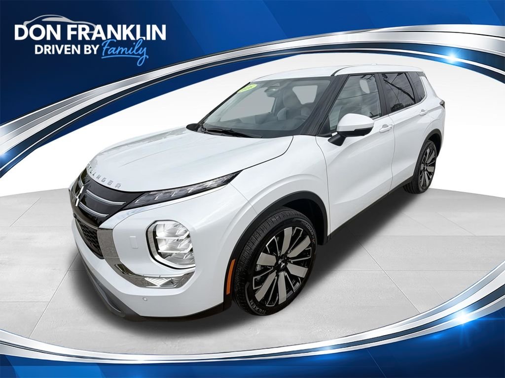 2026 Mitsubishi Outlander SE