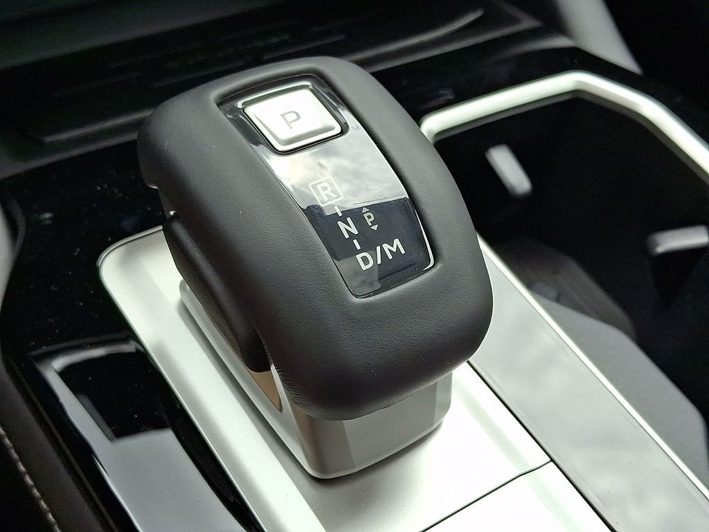 2026 Mitsubishi Outlander SEL - Photo 10