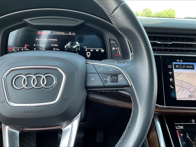 Used 2025  Audi 55 Premium image 14
