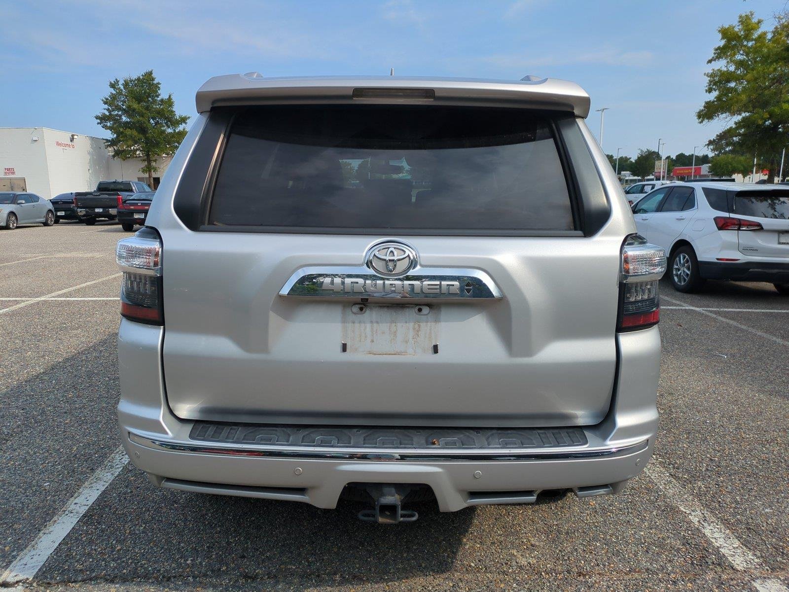 Used 2018 Classic Silver Metallic Toyota Limited image 5
