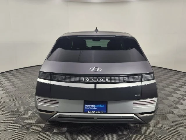 Used 2024 Gray Hyundai Limited image 4