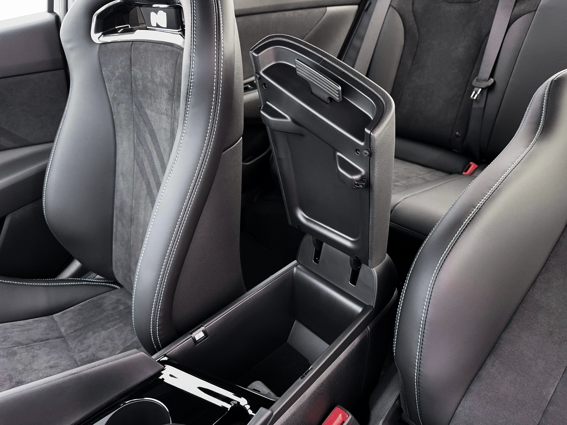 New 2026 Gray Hyundai Sedan image 18