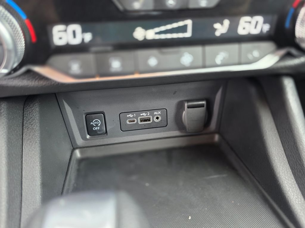 2025 Nissan Sentra SV - Photo 29
